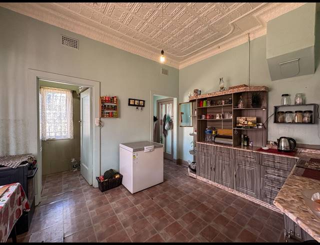 3 BEDROOM HOUSE TO LET IN BRENTHURST